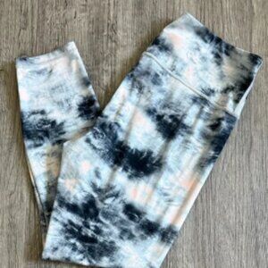 Athleta Black and Pink Patterned Leggings